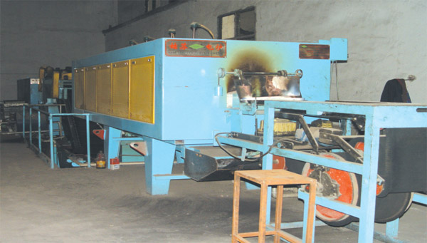 100kw 網帶淬火爐+網帶清洗爐+網帶回火爐